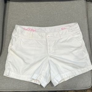 Lilly Pulitzer size 6 white cotton shorts